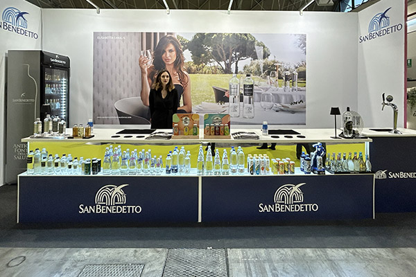 Personalizzazione grafica stand