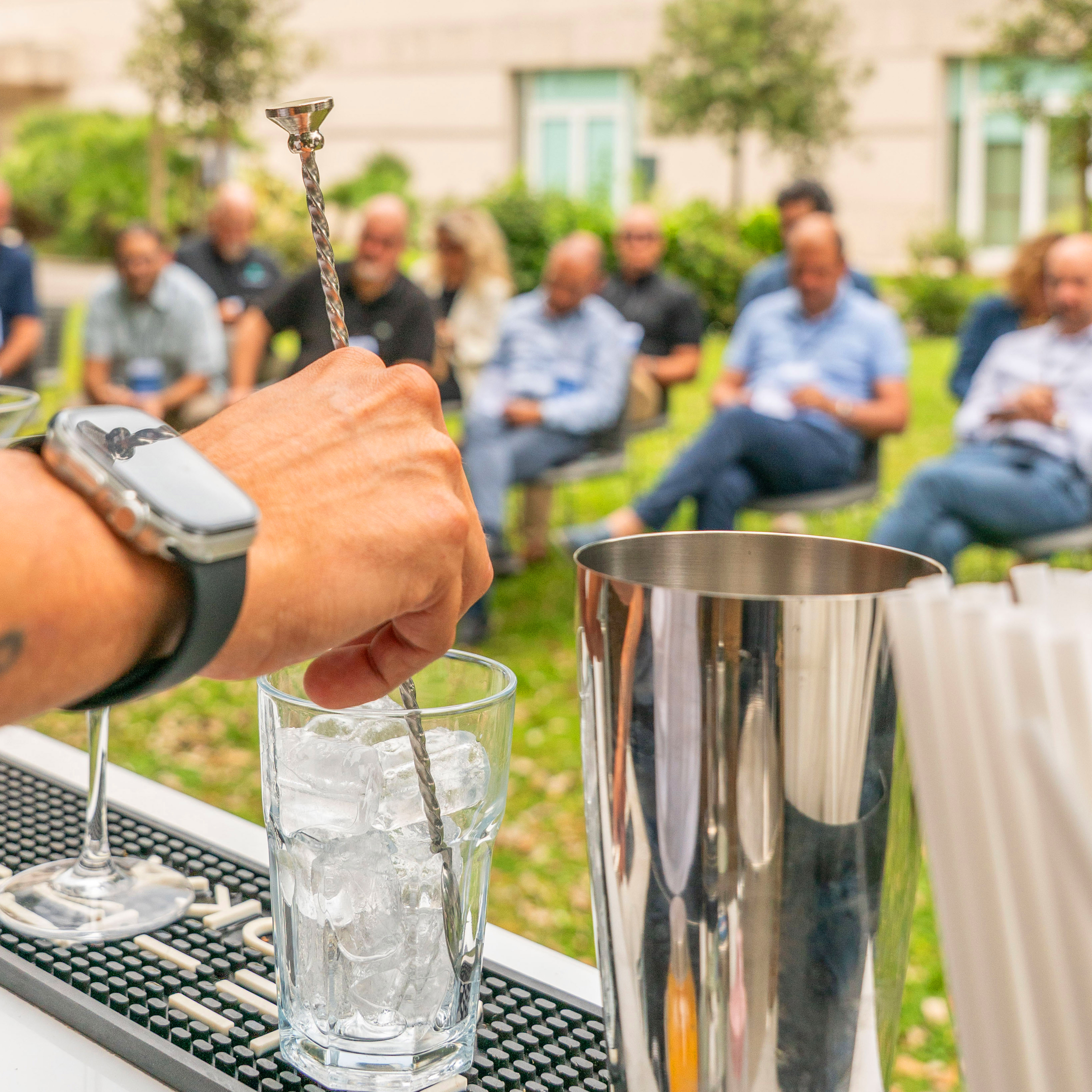 Team Building per Baker Hughes: #BarmanForaDay