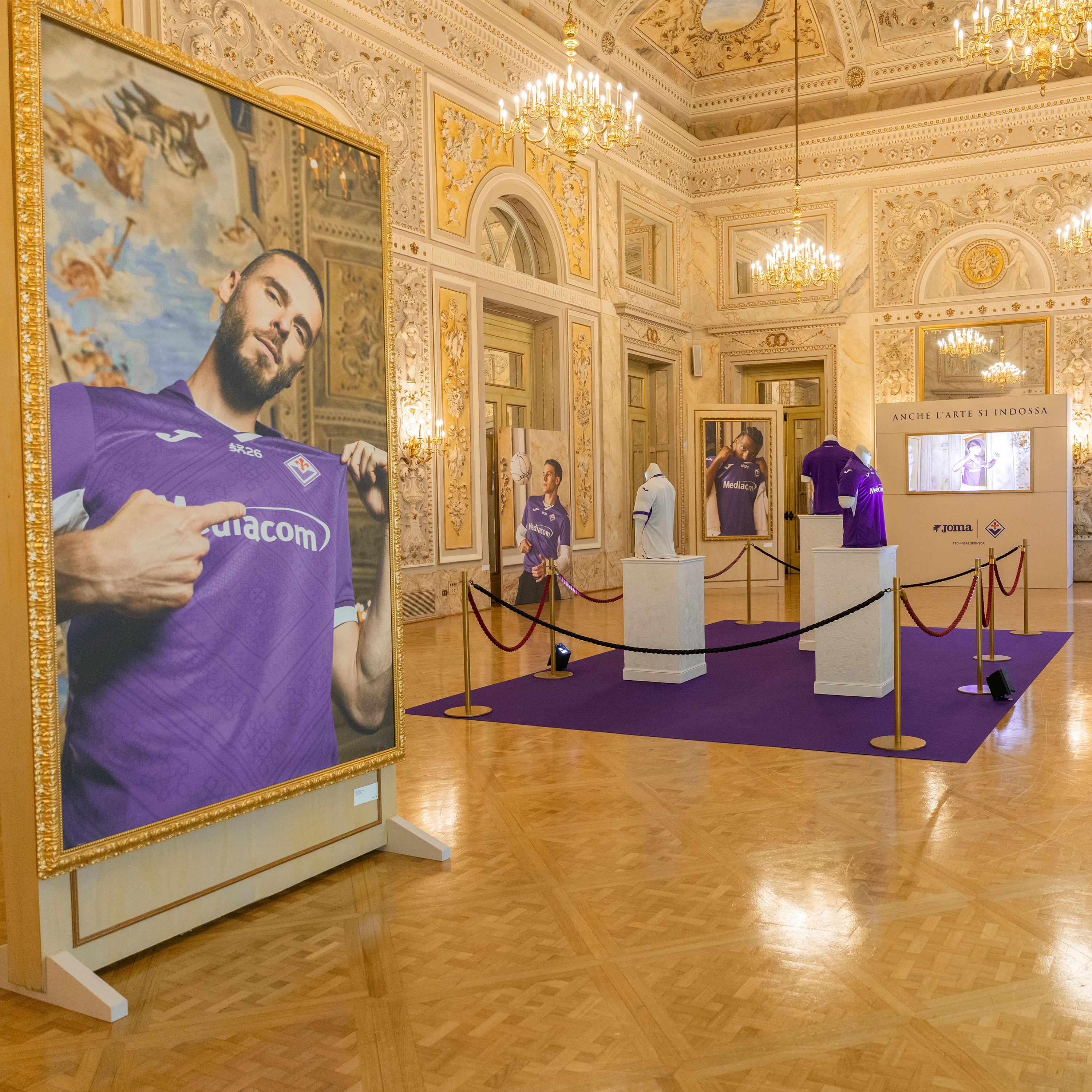 Presentazione nuova maglia della Fiorentina firmata Joma